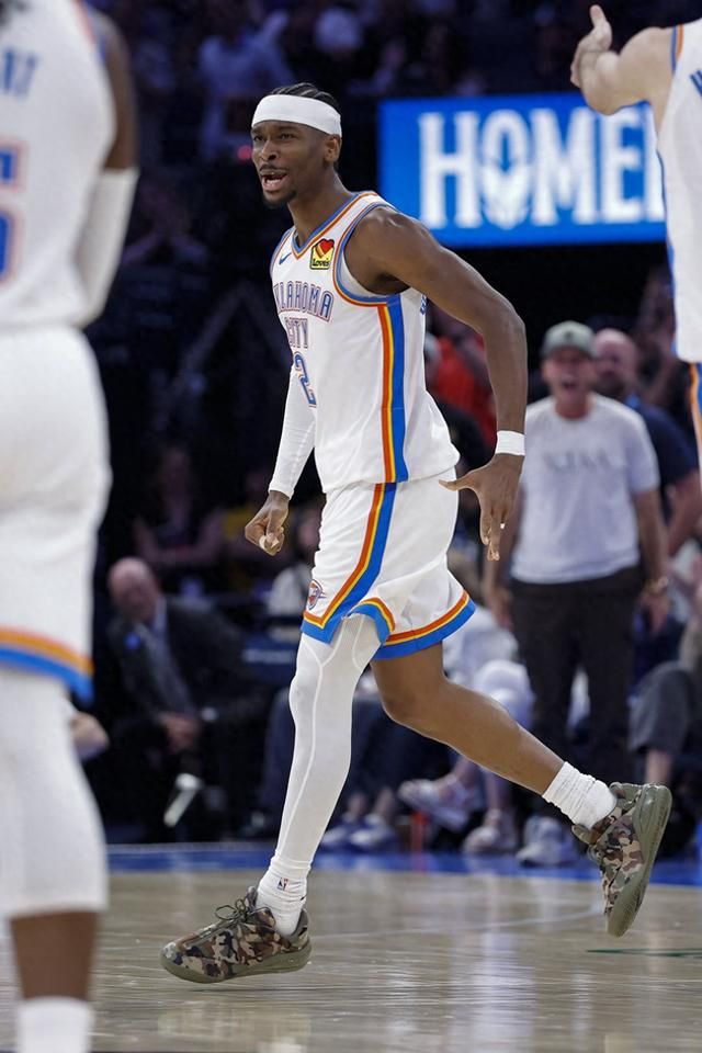 Bwin-SGA你太狠，都说你靠哨子，今天42+4+8，达成NBA历史独一无二纪录|雷霆|太阳|亚历山大|谢伊·吉尔杰斯-亚历山大|谢伊·吉尔吉斯-亚历山大_新浪体育_新浪新闻